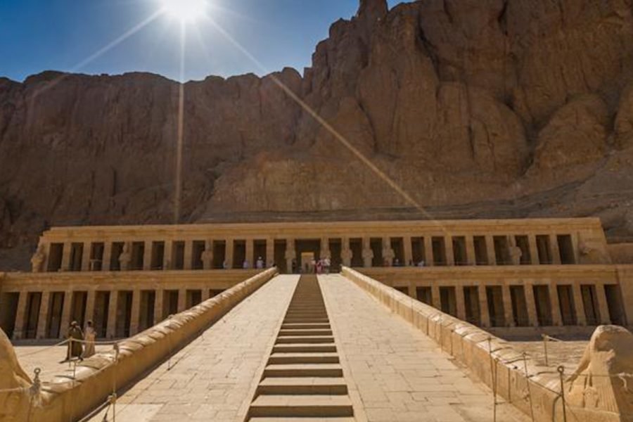 Discovering the Hidden Gems of West Bank: A Luxor Tour Experience