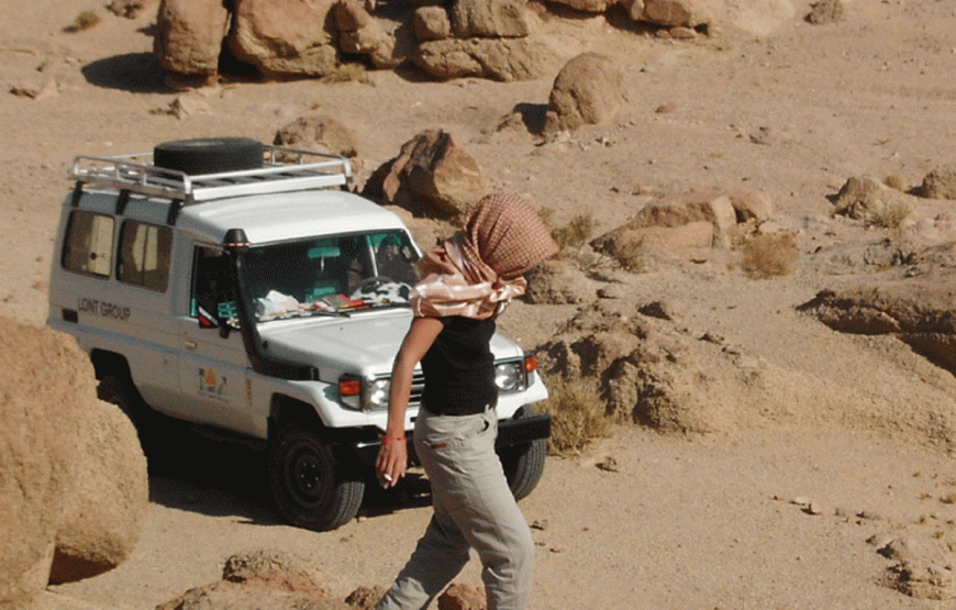 Adventure into the Desert: Hurghada Bedouin Desert Safari by Jeep 4×4