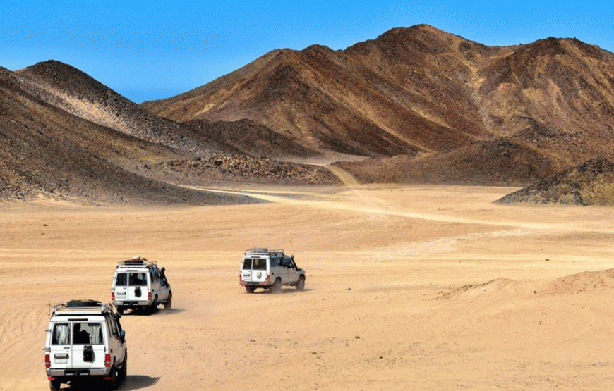 Adventure into the Desert: Hurghada Bedouin Desert Safari by Jeep 4×4